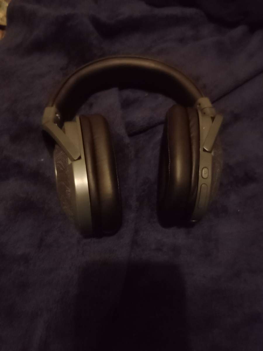 boAt Rockerz Bluetooth headphones over ear wireless with mic