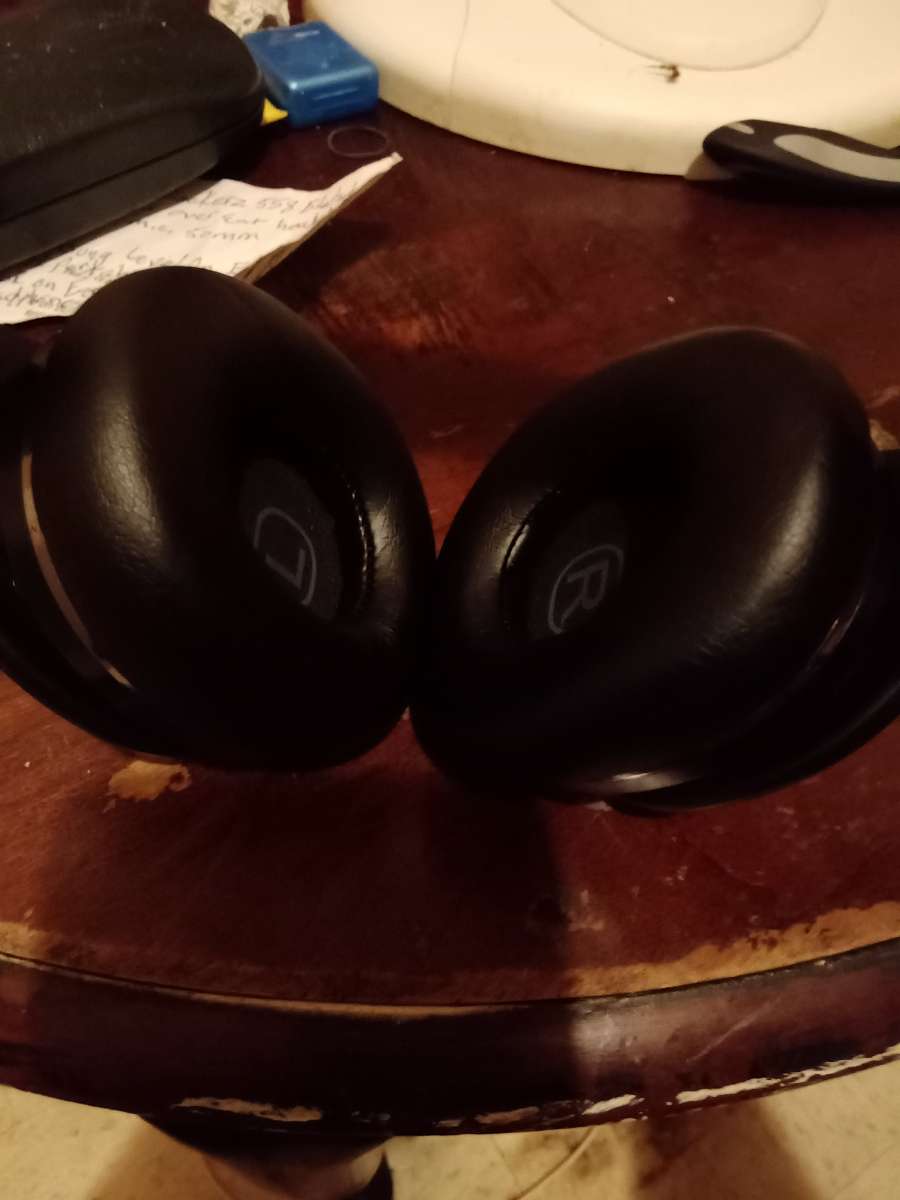 Samsung level on wired portable one ear headphones 35mm jack