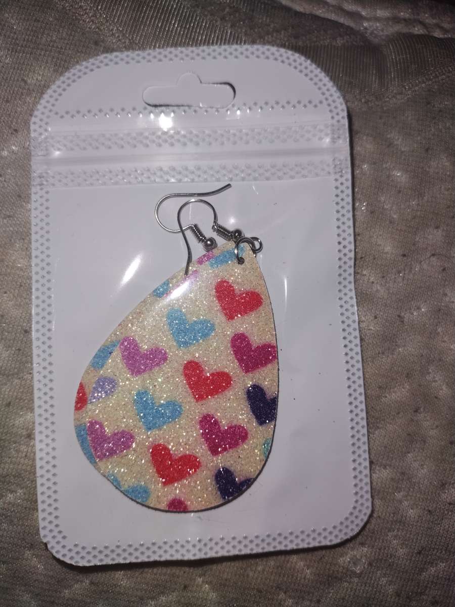 Glitter heart teardrop earrings