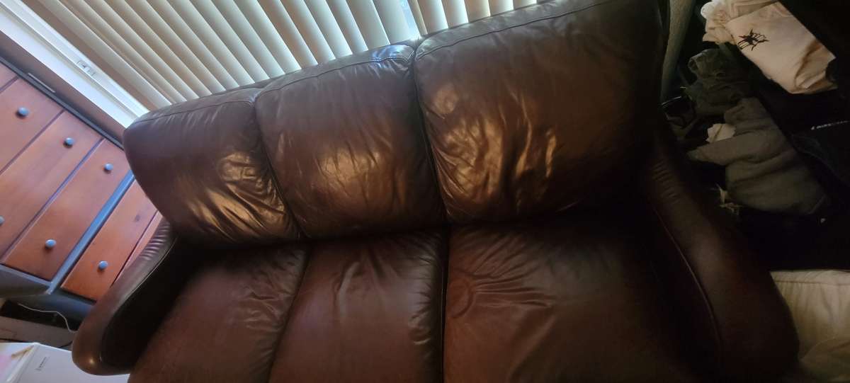 3 person couch