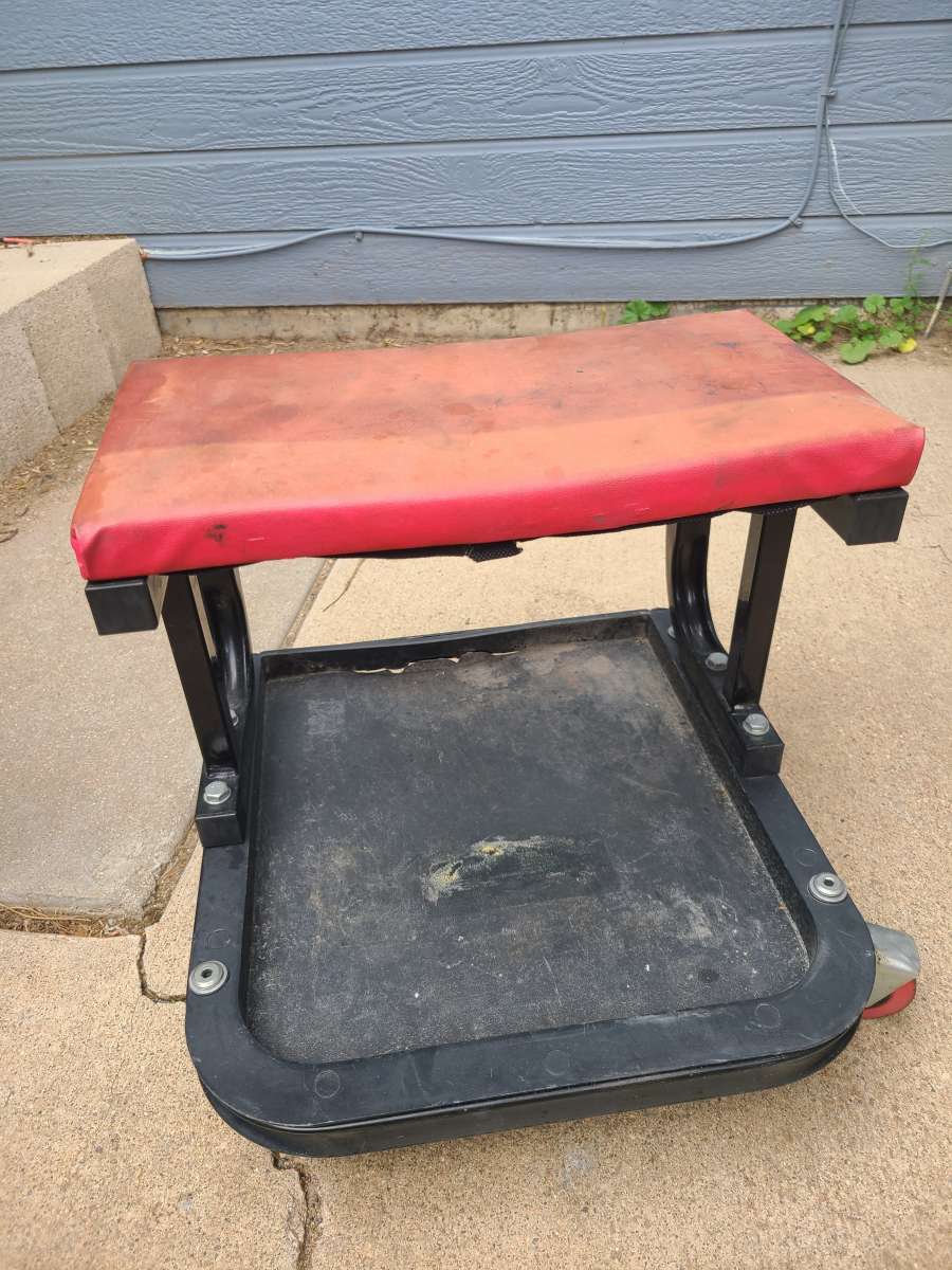 mechanics sliding stools