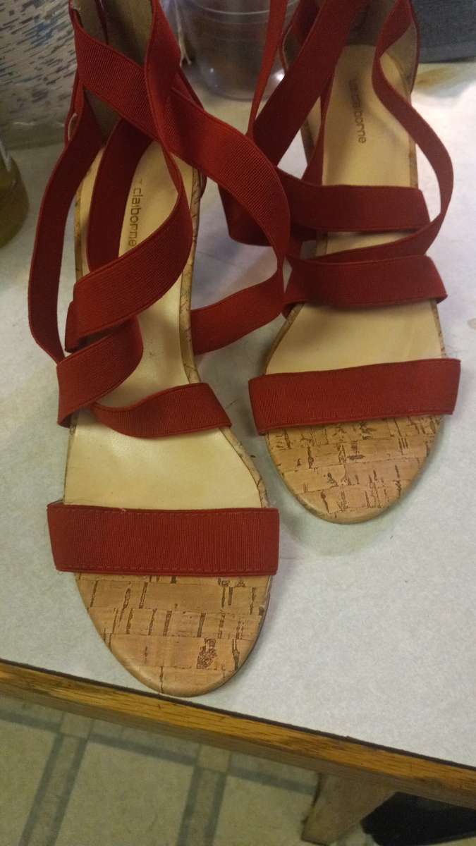 very trendy fashionable accents to any attire