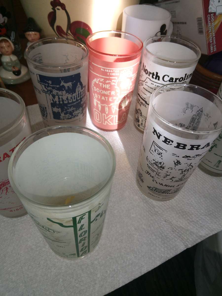 10 States Souvenir Glasses