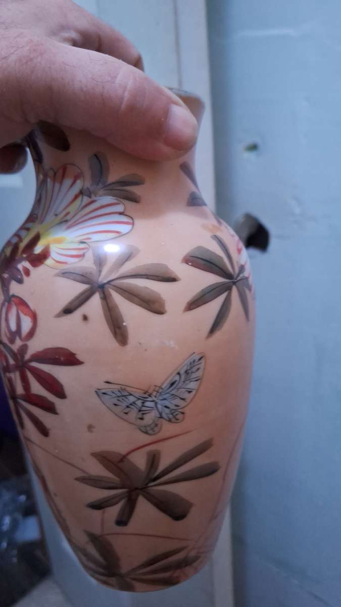 1920s Japanese vases with artist signatures