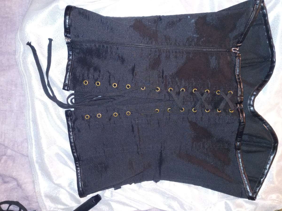 wedding dress green moto jckt black leather corset top