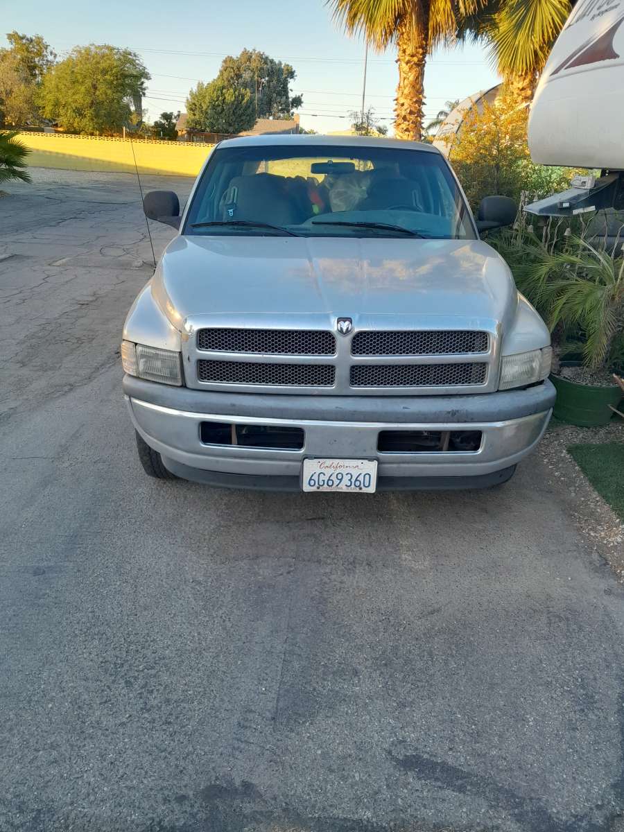2001 dodge ram pick up