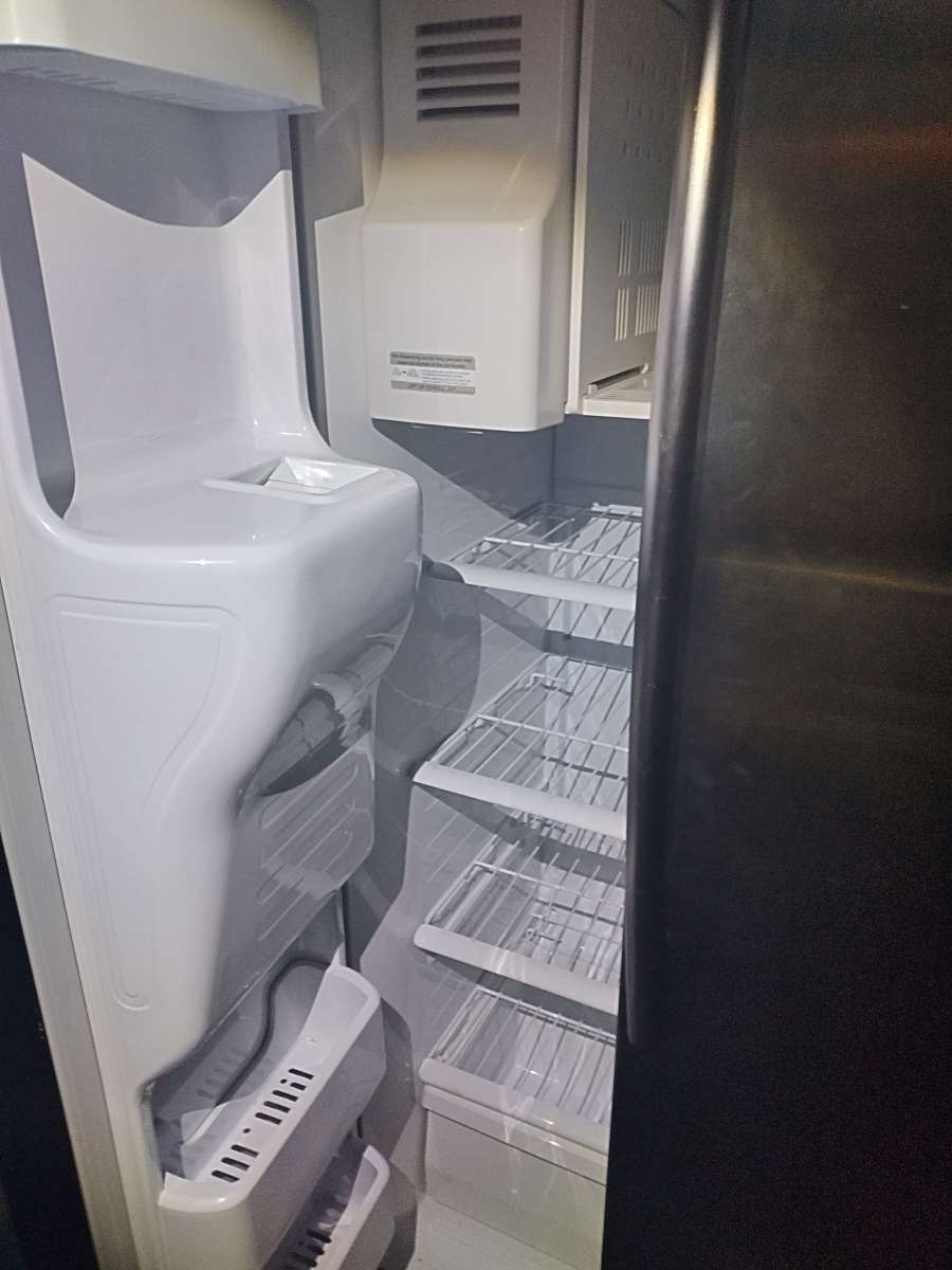 Samsung stainless steel refrigerator