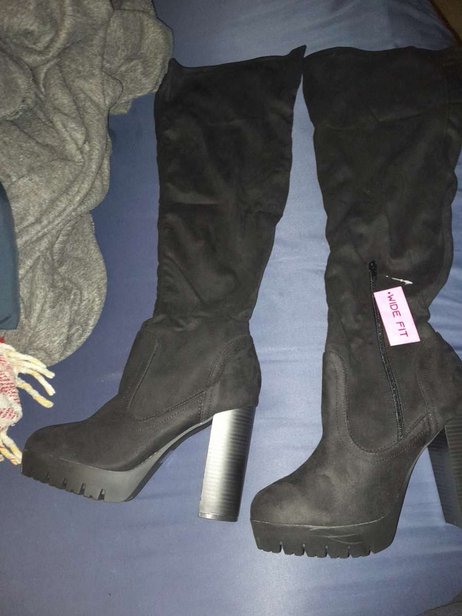 Brand New Womens Boots