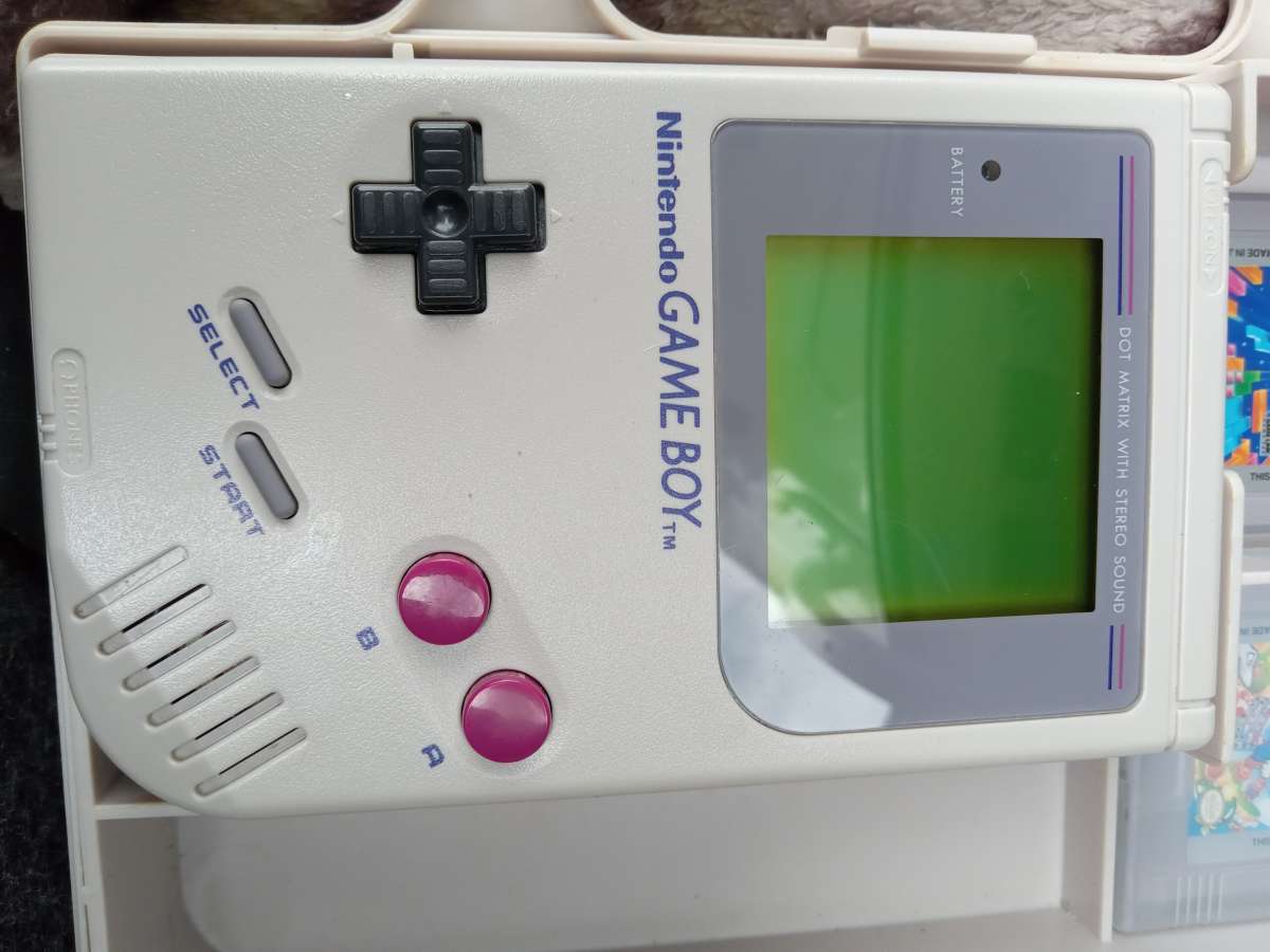 vintage gameboy