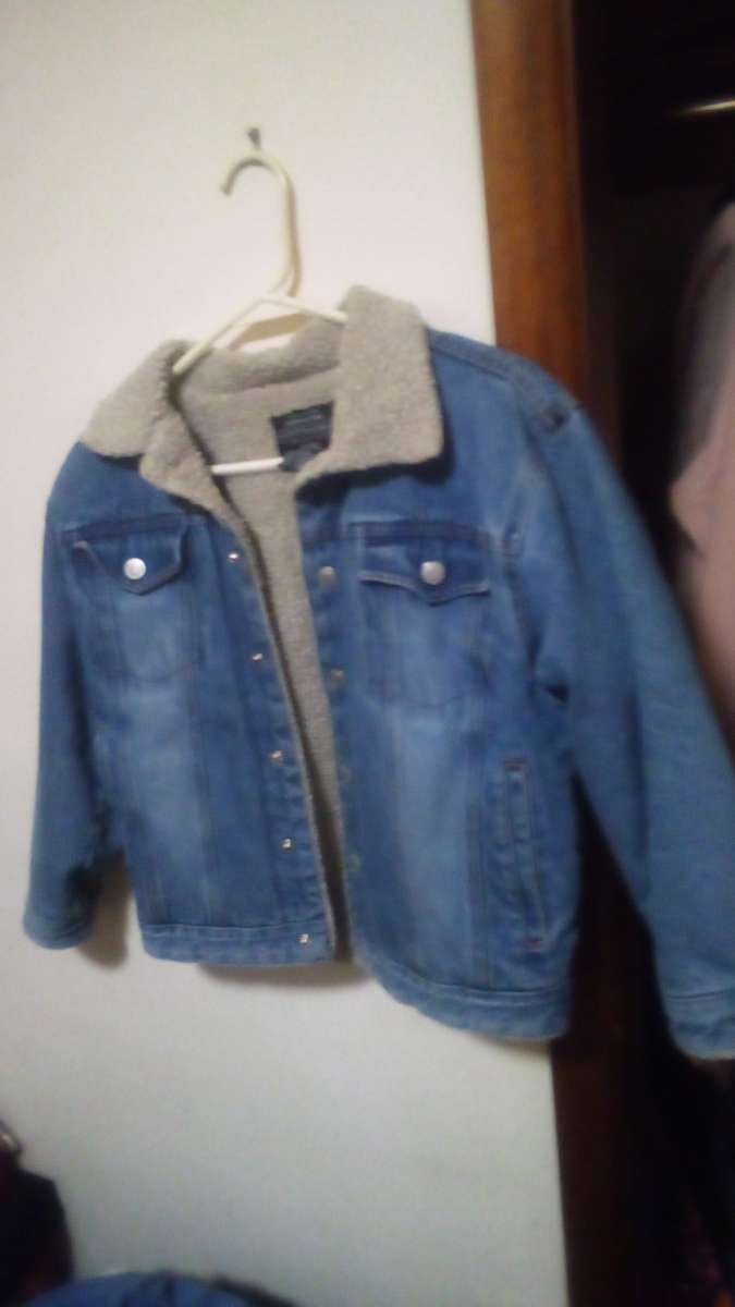 Boys sz 10 to 12 Genuine Faded Glory Jean Jacket gap cap