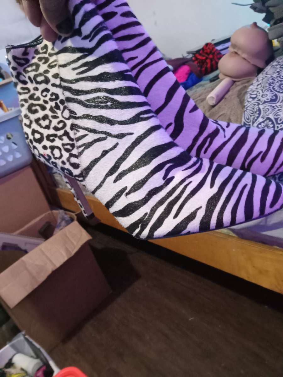 beutiful zebra style boots