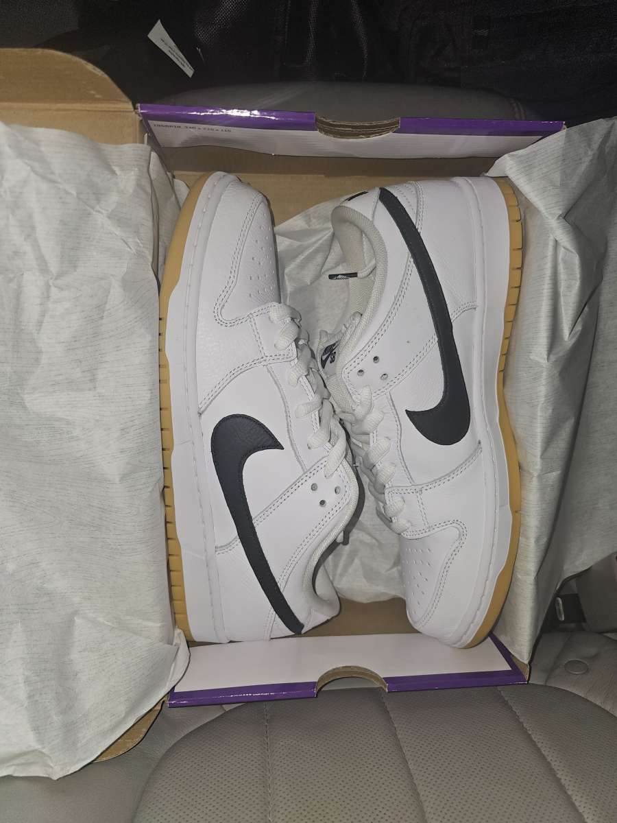 Nike SB Dunk Low Pro size 12