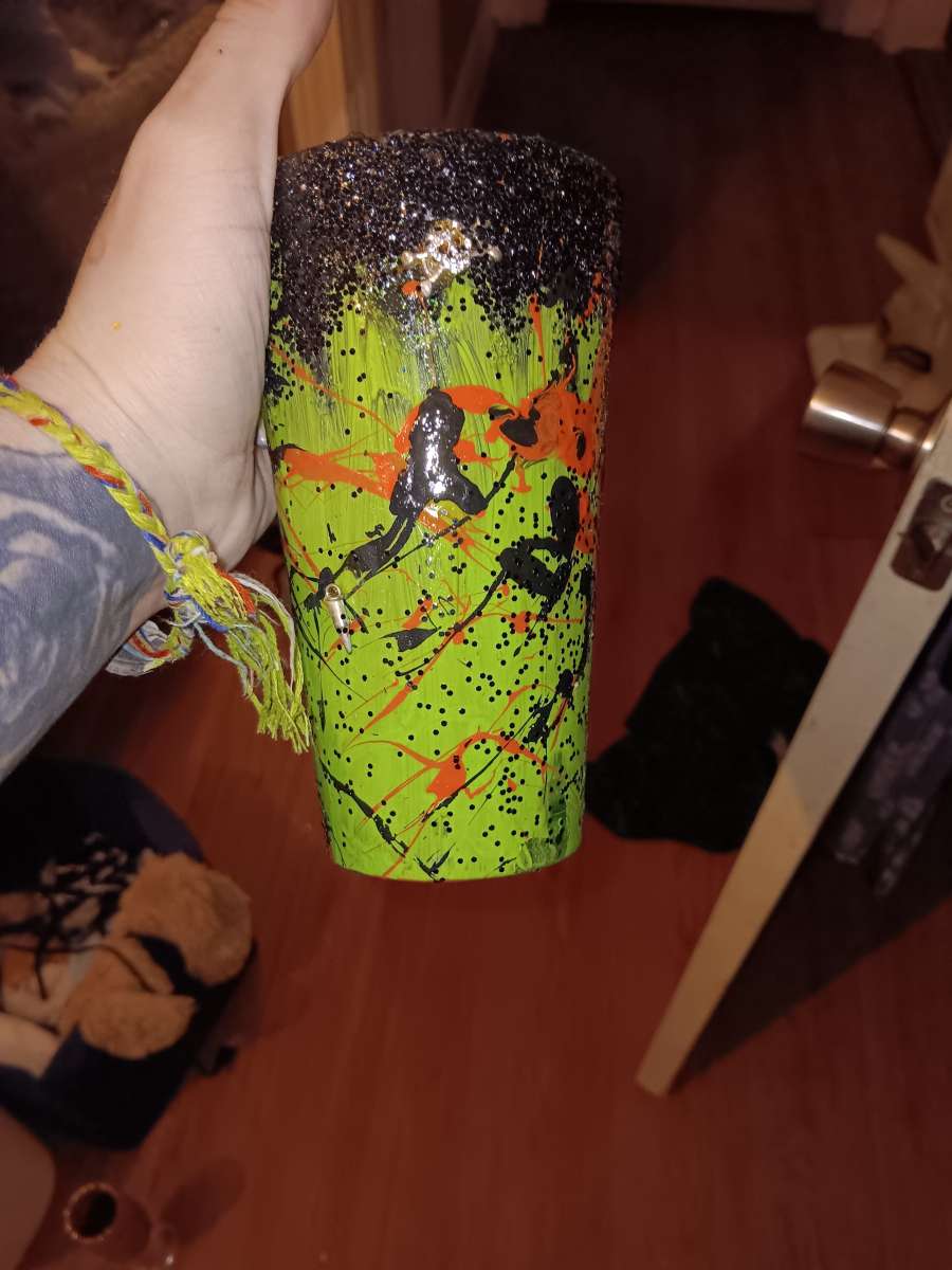 hand painted wine glasses and Rhinestone bottles