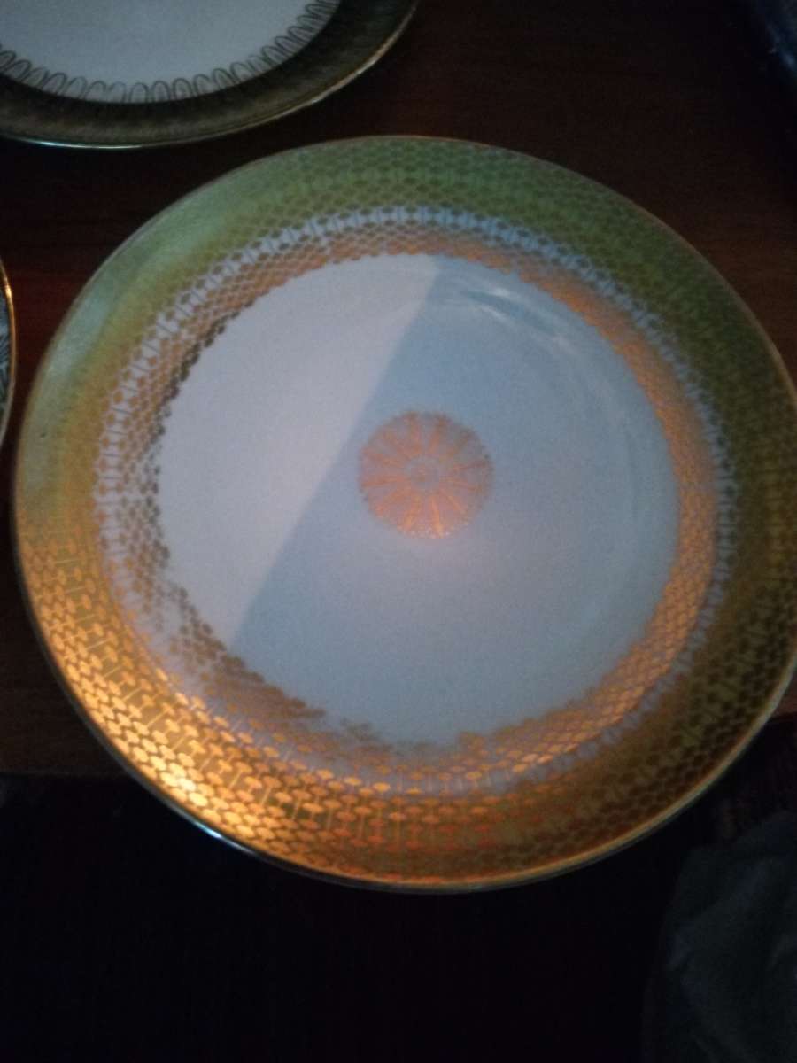 2 Bavarian decorator Plates