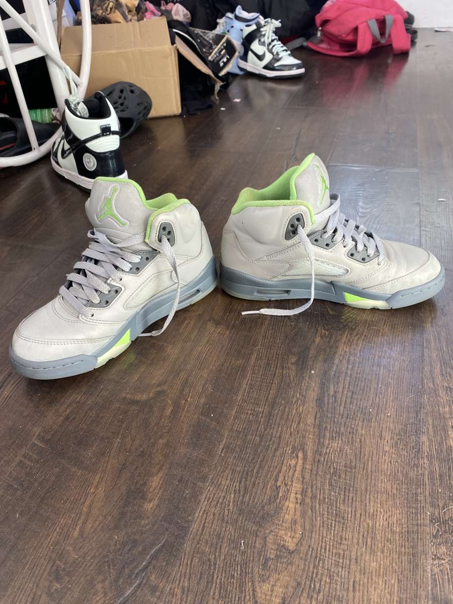 air Jordan 5 green bean