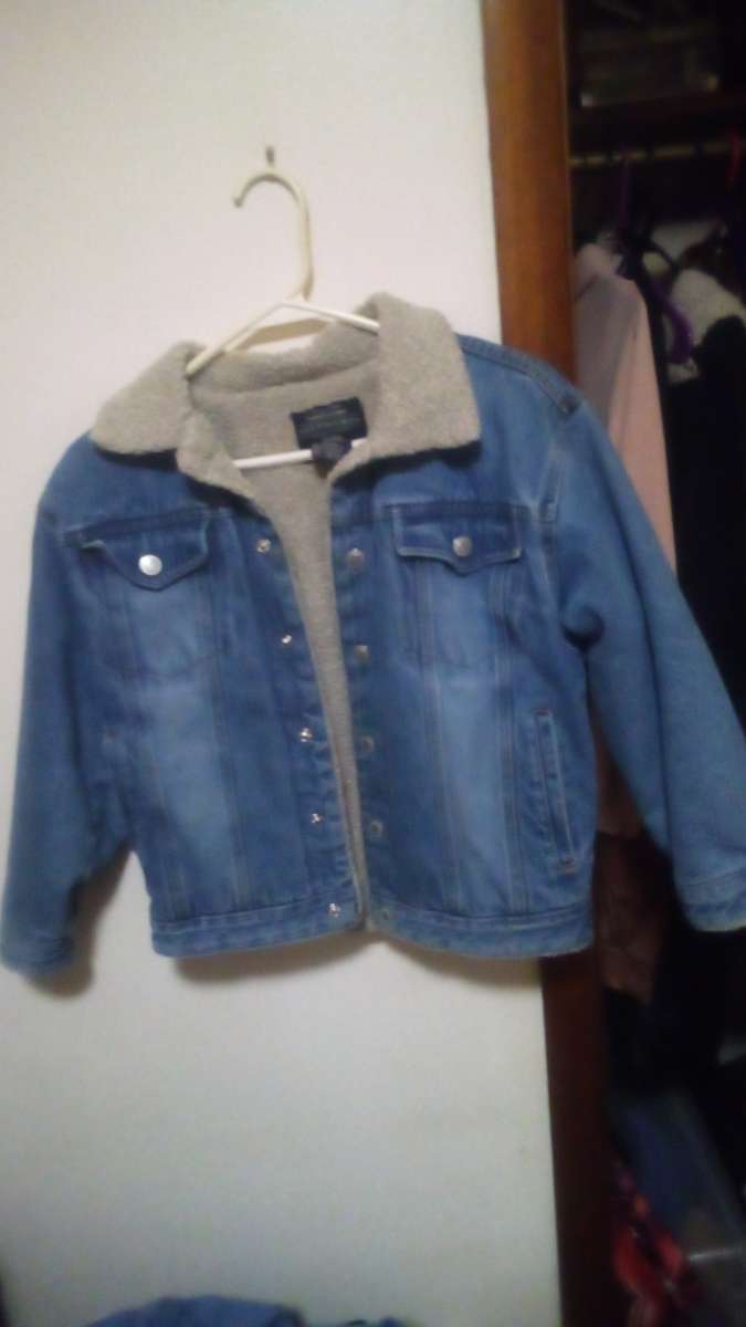 Boys sz 10 to 12 Genuine Faded Glory Jean Jacket gap cap