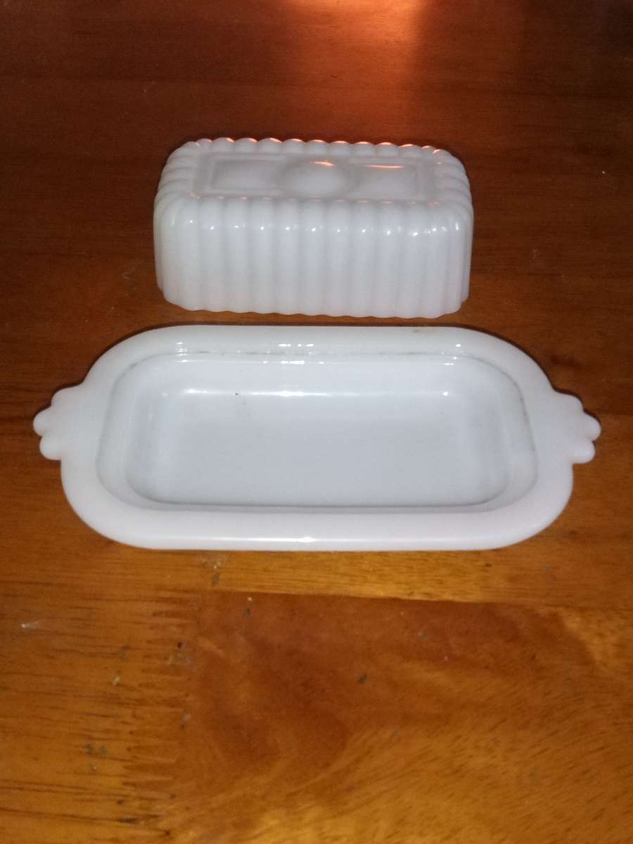 Hazel Atlas Half stick butter dish
