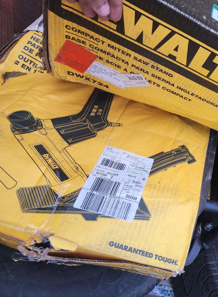 dewalt floor nailer