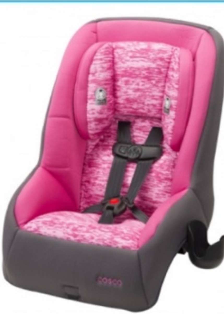 Girls Cosco convertible carseat