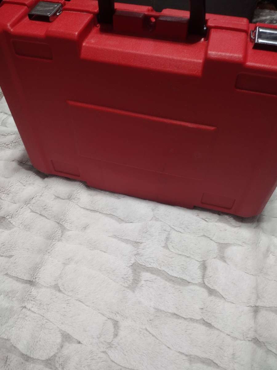 Milwaukee M12 Force Logic copper press