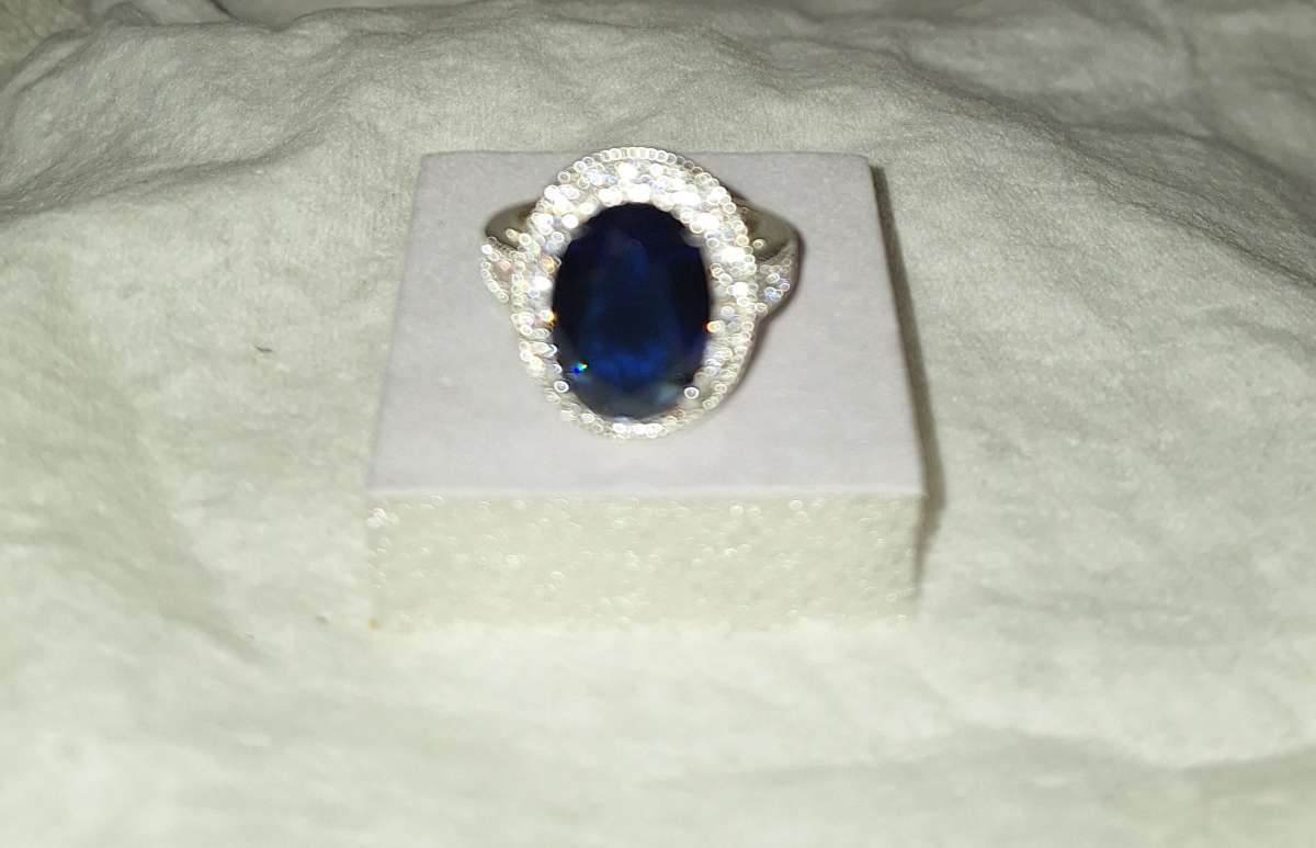 sapphire ring size 6  925 silver   New