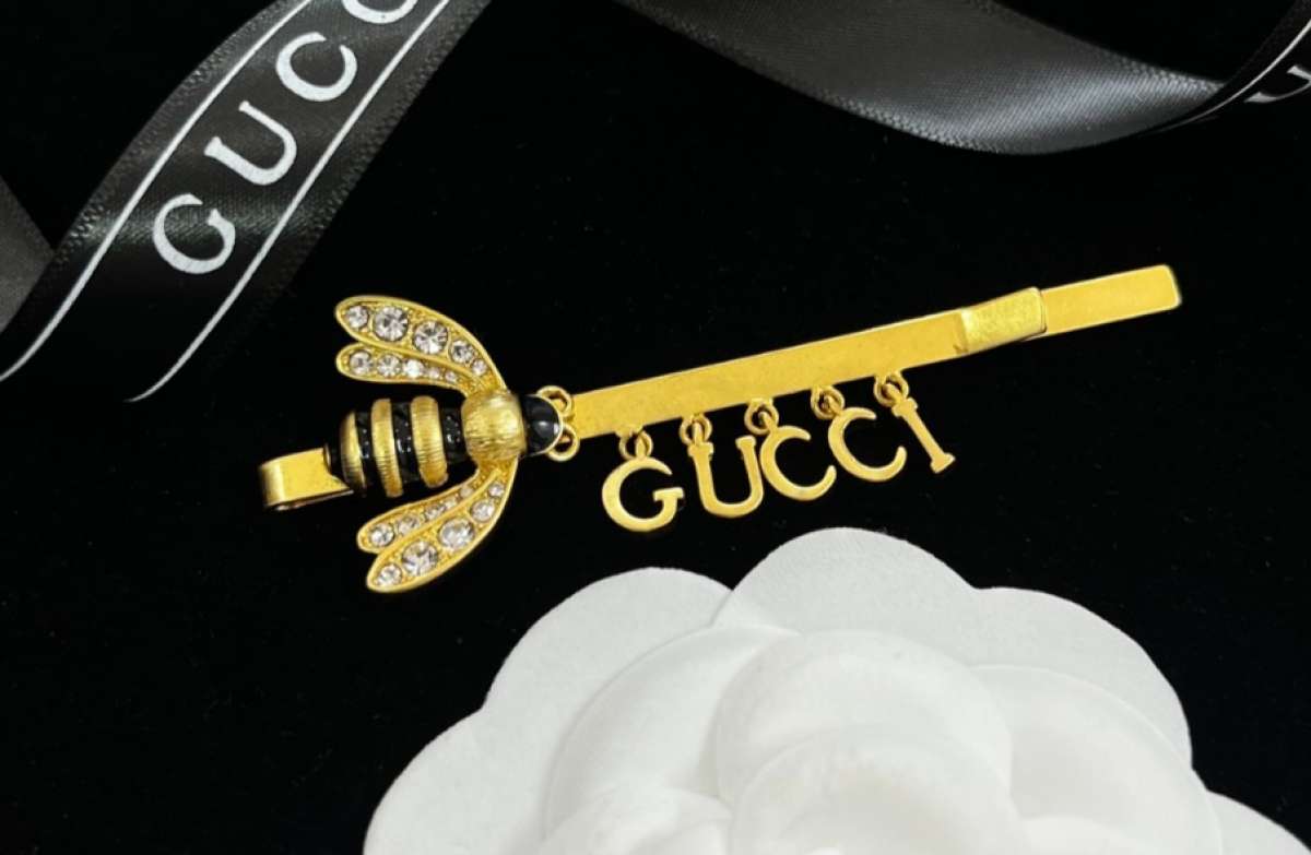 Gucci bee set jewelry