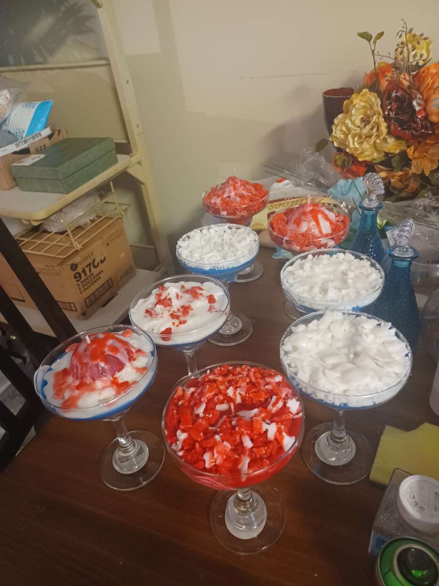 centerpieces for tables any color and candles any scent