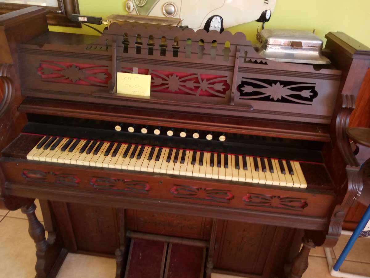 1856 pump organ