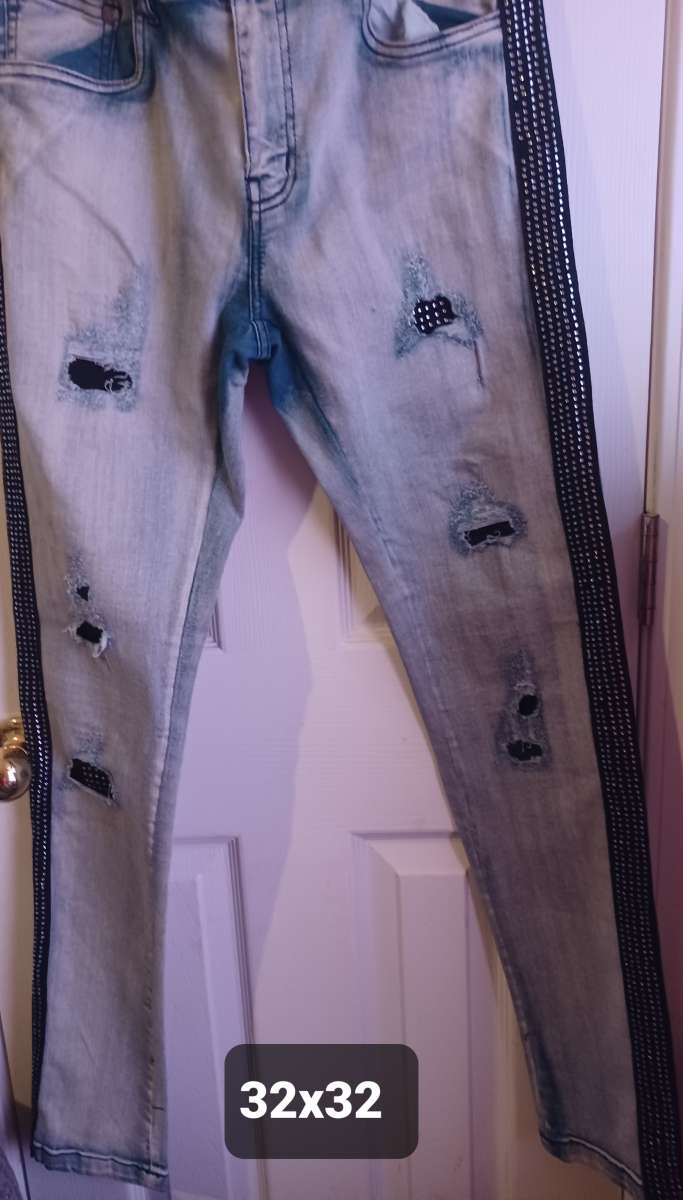 boys and men  jeans size 32x32