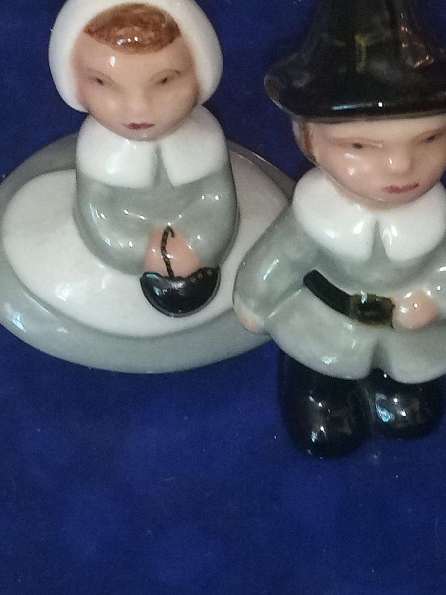 California Pottery Pilgrim Couple