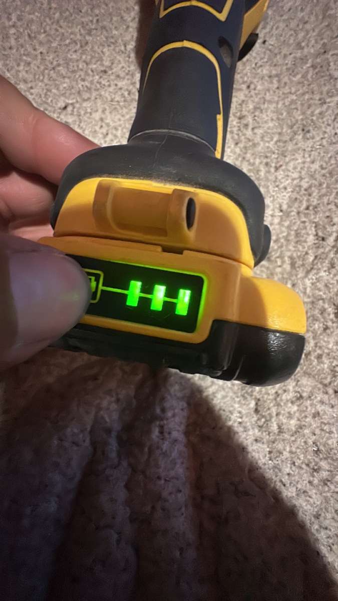 DeWalt utilitie tool