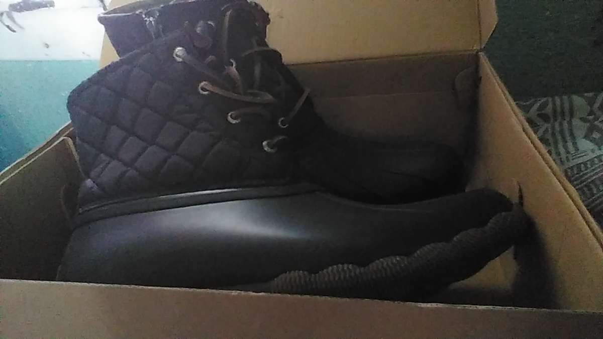 SHERRYS Size 11 boots