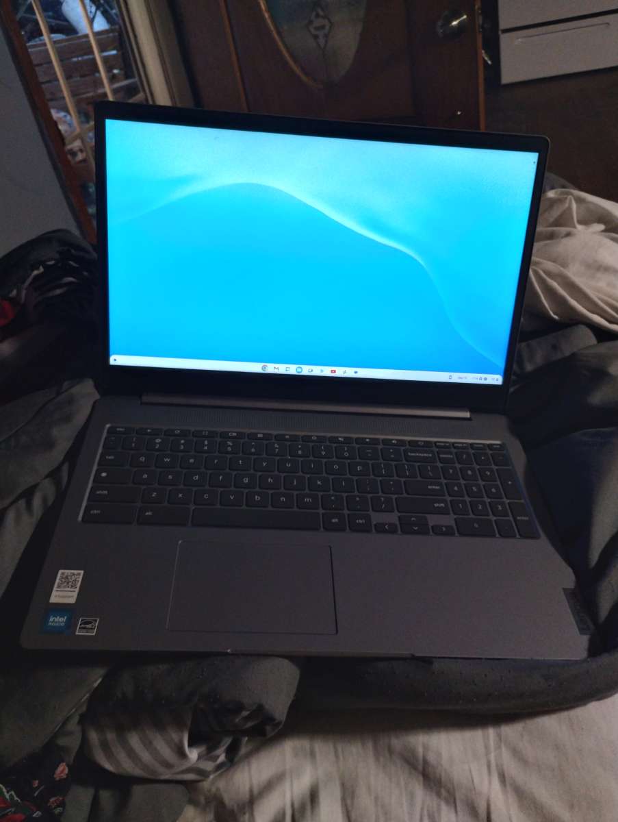 Chromebook Laptop