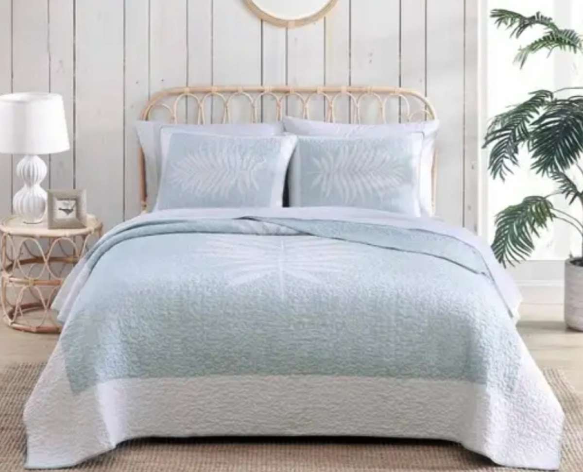 Tommy Bahama Field Of Fronds  Blue 100 Cotton Quilt  Shams
