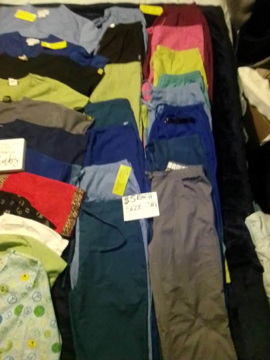 nursing scrubs  for female or male