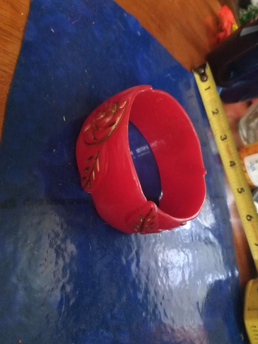 50s Carved red Bangle bracelet