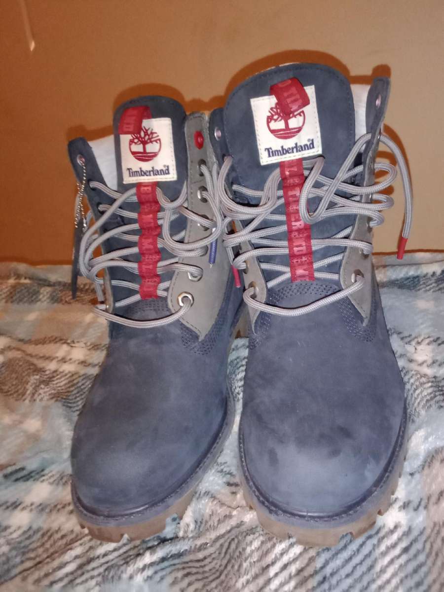 Timberland boots limited edition size 9