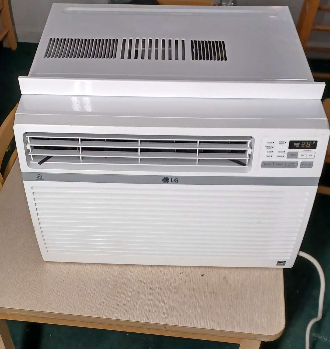 12000 BTU Air Conditioner
