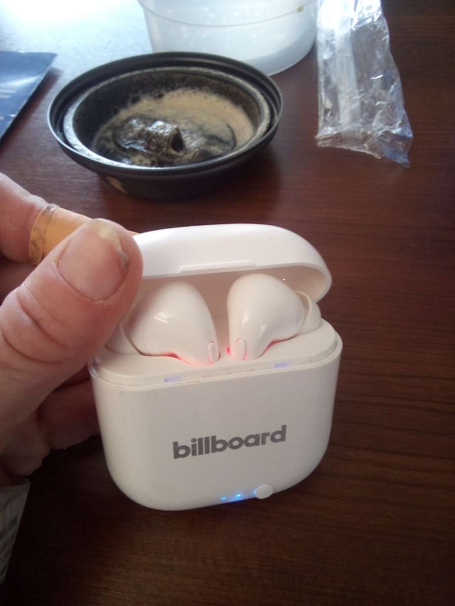 Billboards Bluetooth headphones