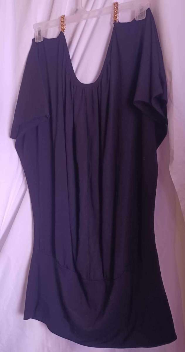 women clothing at a very good price good quality and some ne