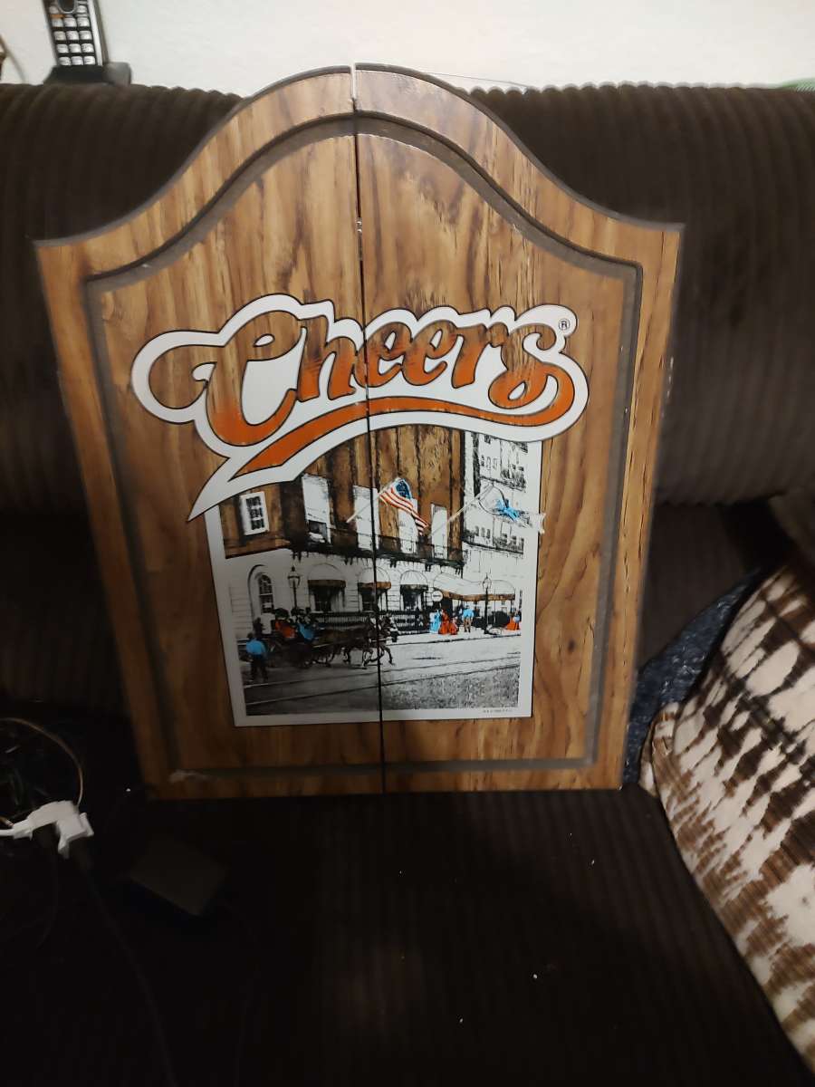 dartboard with case and darts