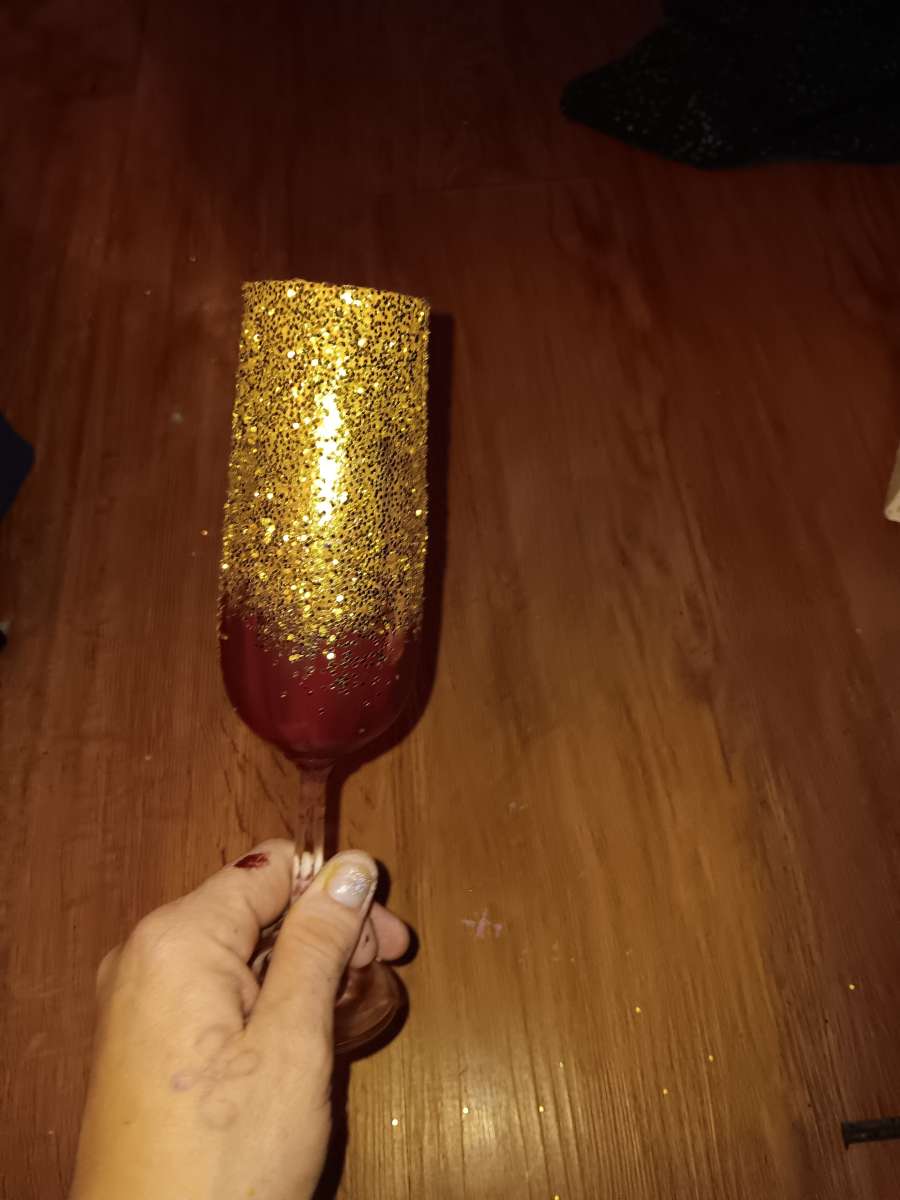 hand painted wine glasses and Rhinestone bottles