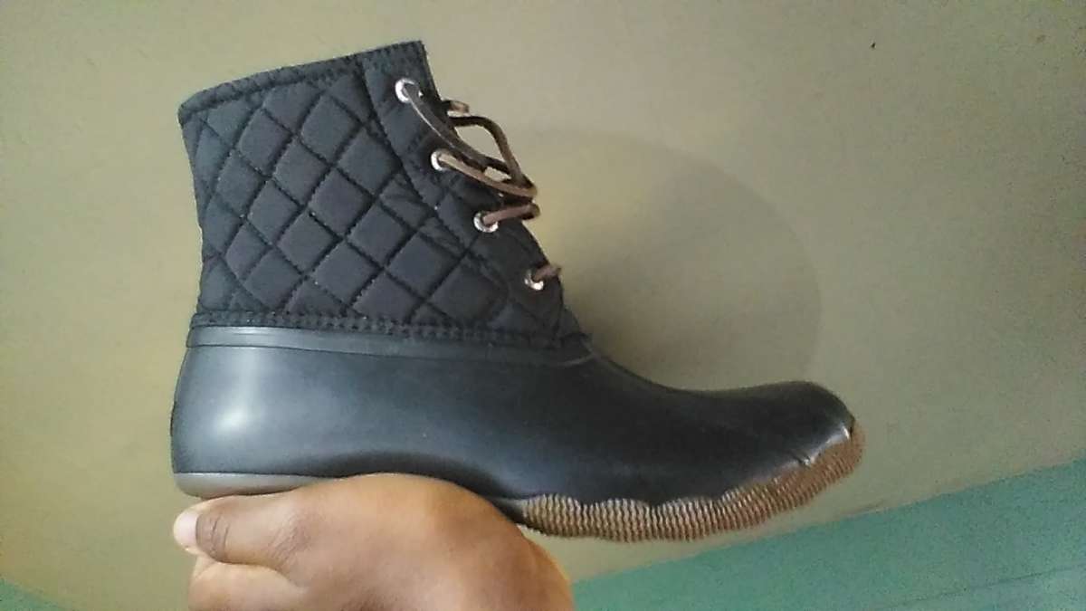 SHERRYS Size 11 boots