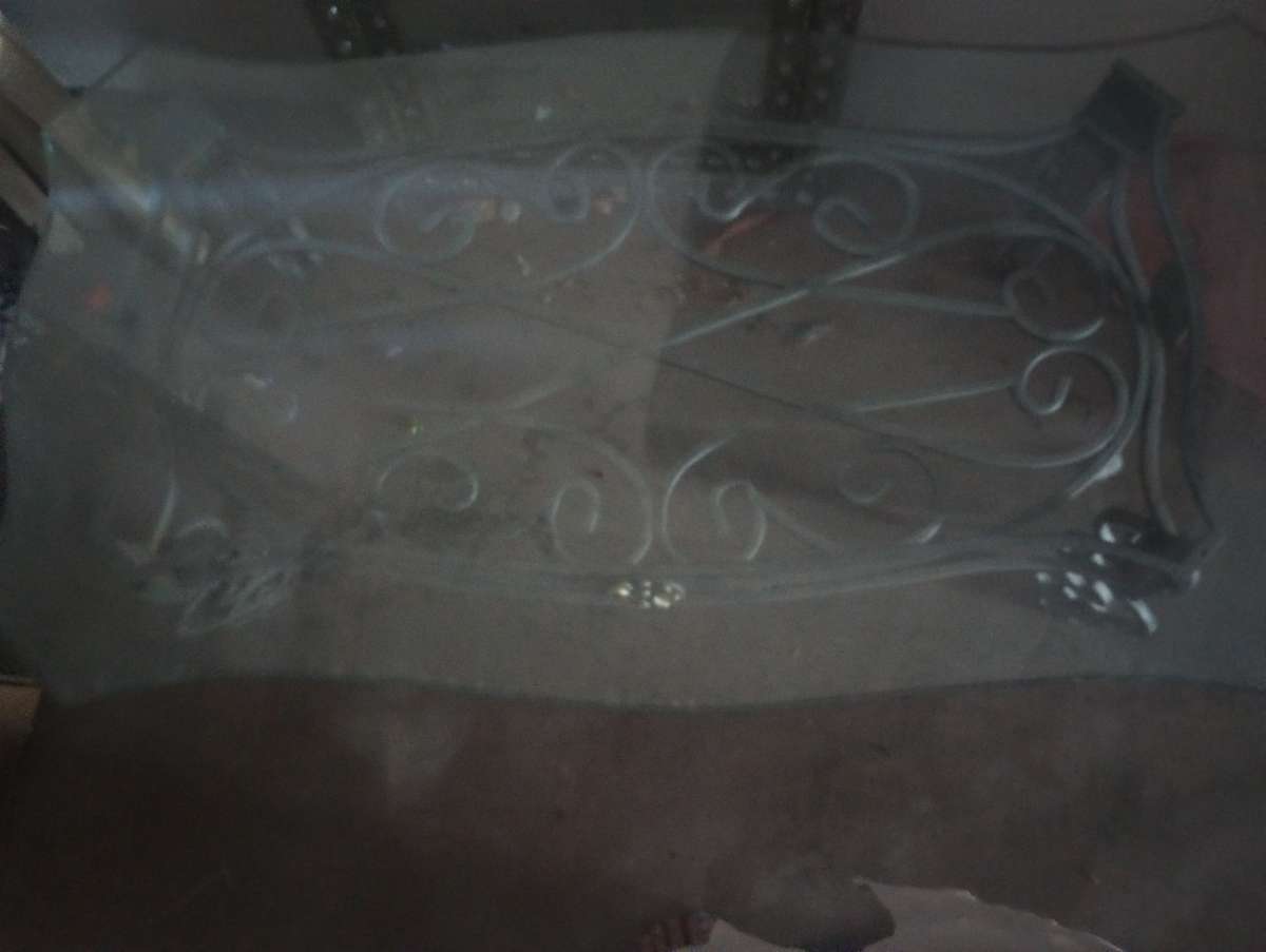 heavy medal glass table and mirror