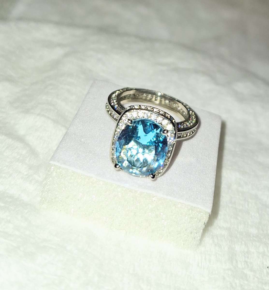 blue Topaz ring size 6 new