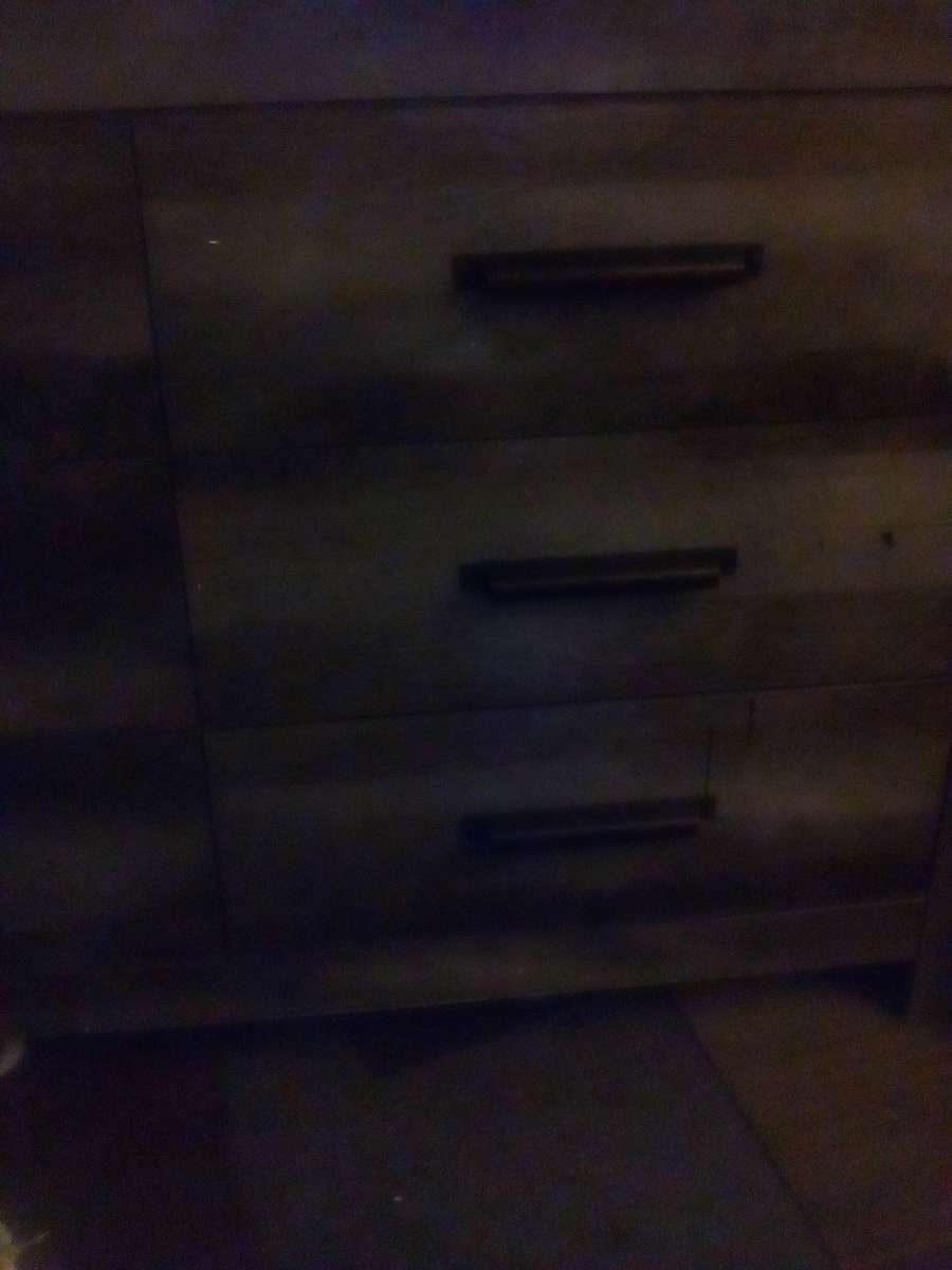 dresser
