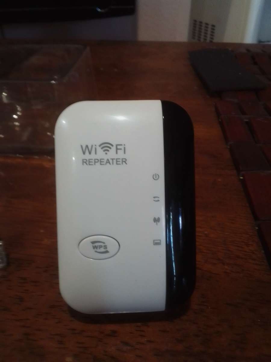 Ultra WiFi Extender signal booster PRO