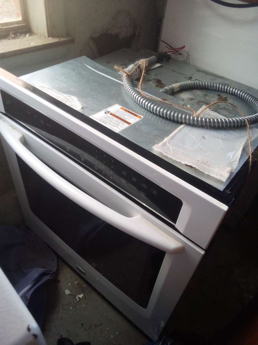 Maytag Wall Oven