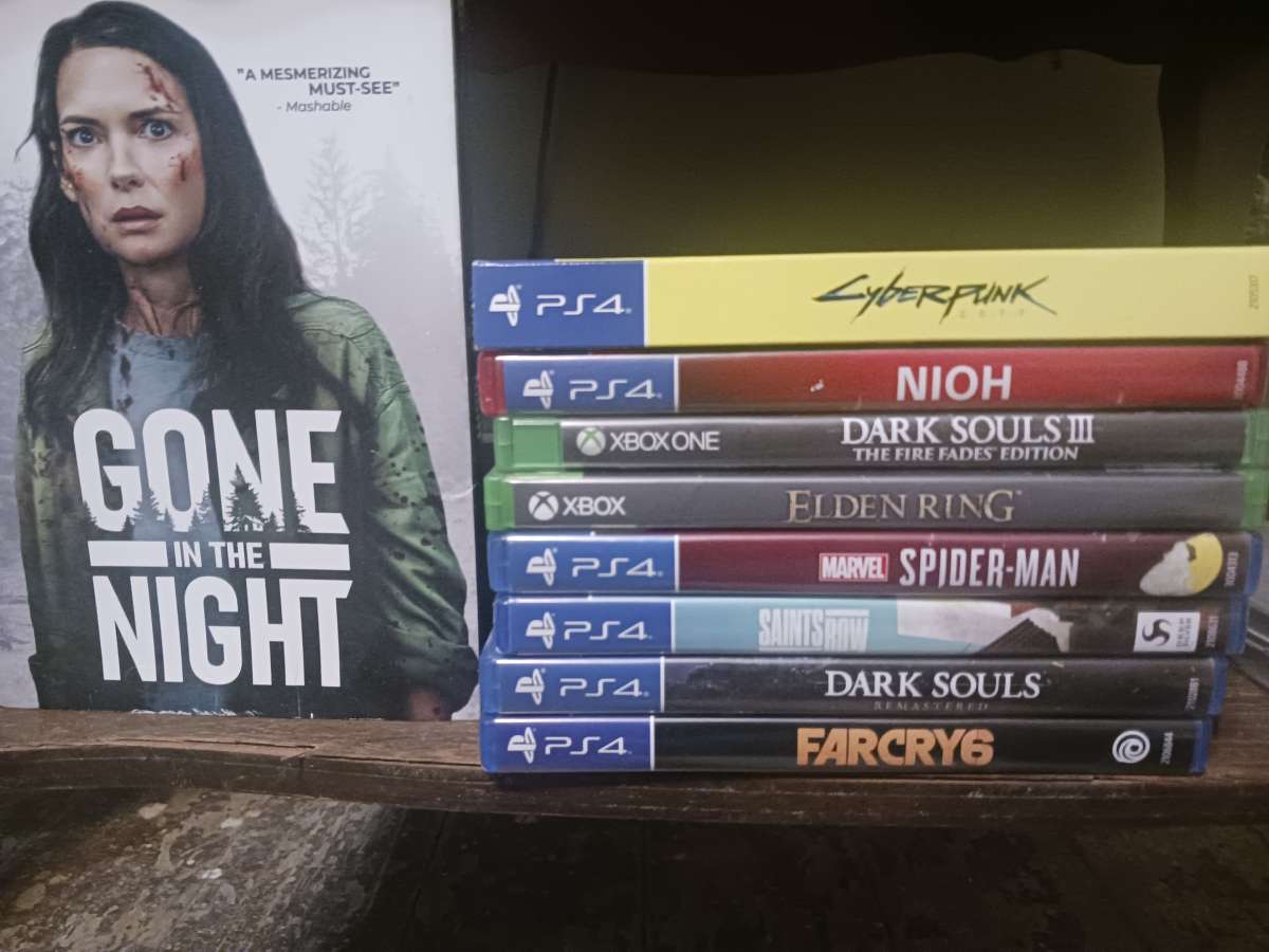 Xbox One S Ps4 four controllers all games Marshall Amp