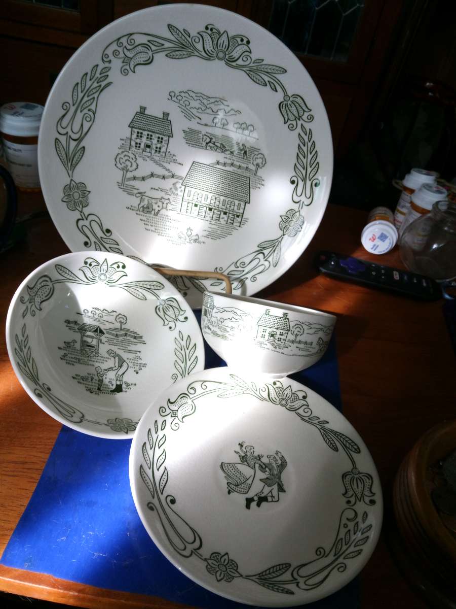 Buck County Service for 6 with extras